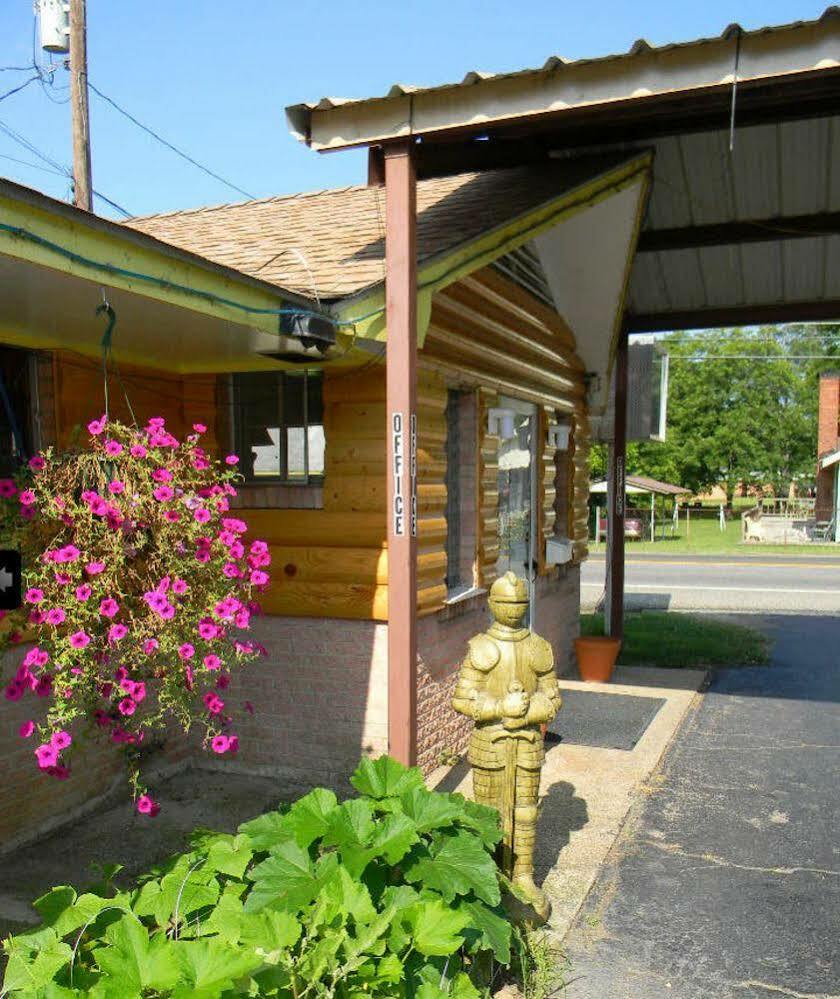 Little Shamrock Motel Мурфрісборо Екстер'єр фото