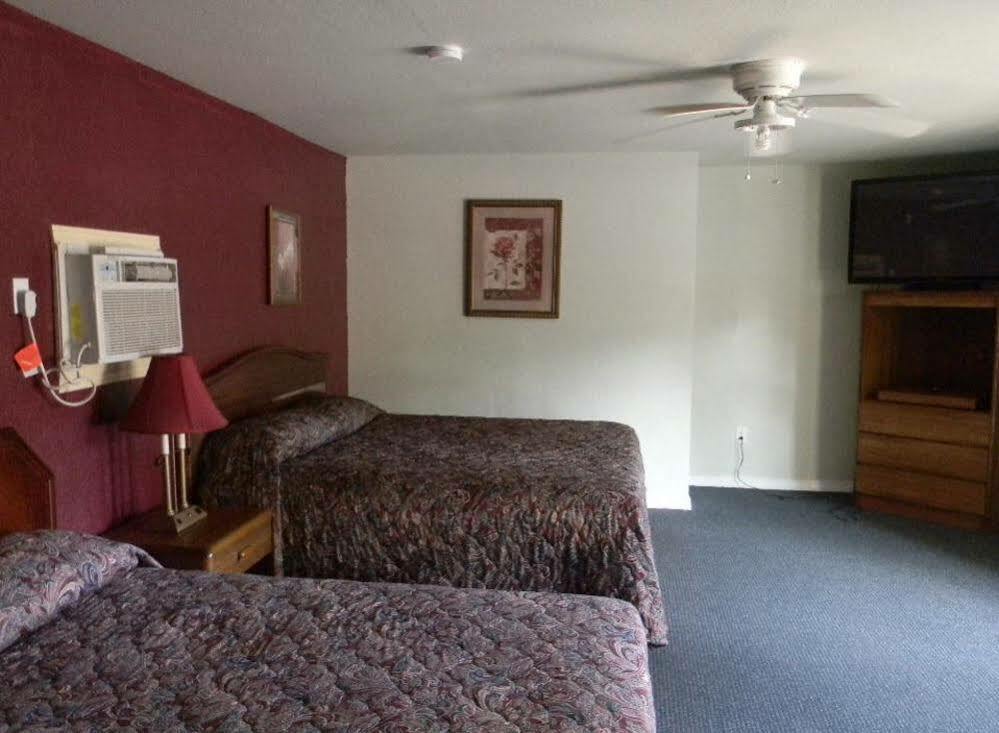 Little Shamrock Motel Мурфрісборо Екстер'єр фото
